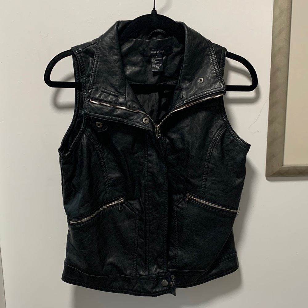 Leather Vest Jacket 😍